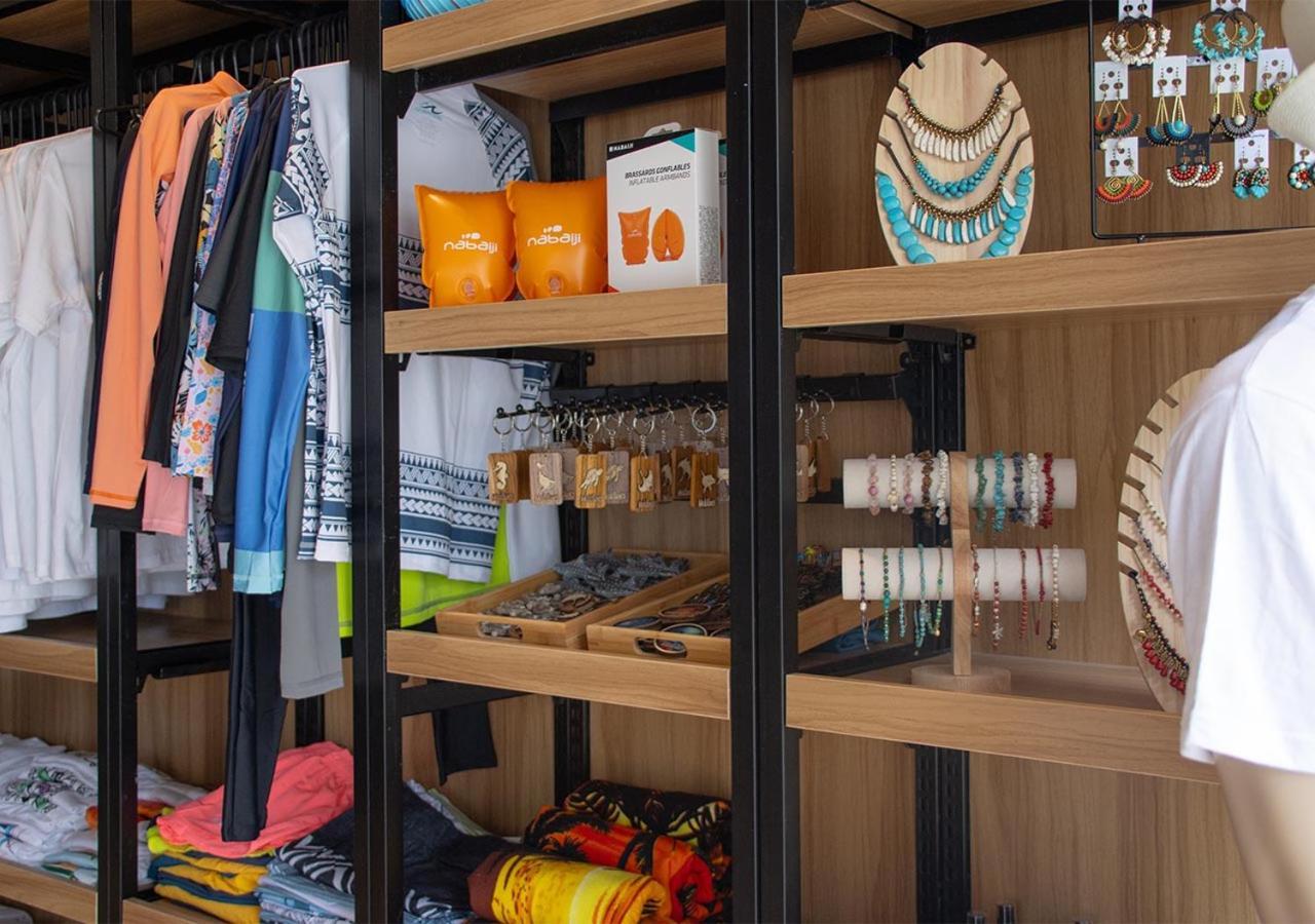 Stone Beach Club Dhiffushi Eksteriør bilde