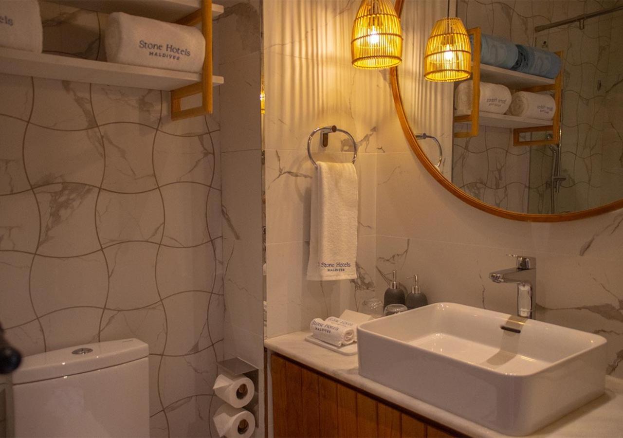 Stone Beach Club Dhiffushi Eksteriør bilde
